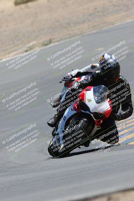 media/Apr-09-2023-SoCal Trackdays (Sun) [[333f347954]]/Turn 10 (115pm)/